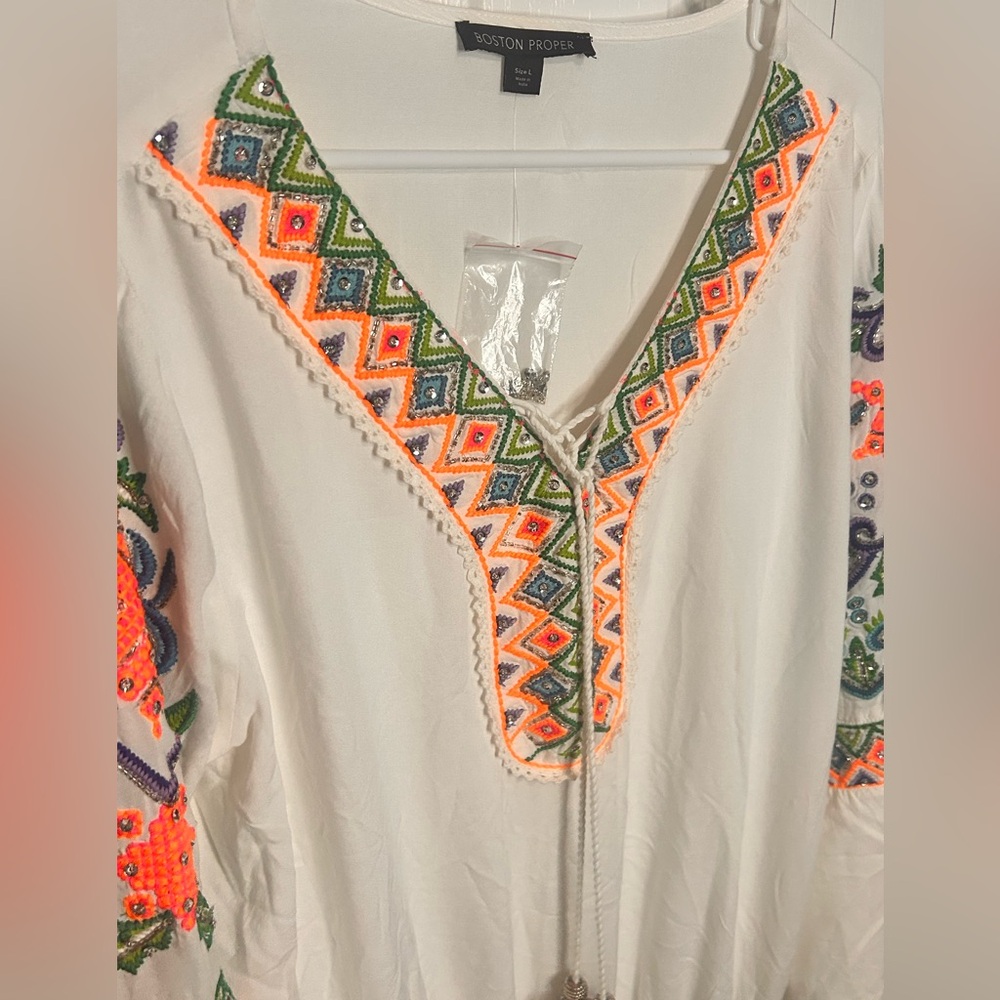 Boston Proper White Long Sleeve Blouse Orange Blue Jeweled Embroidery L NWOT - Picture 6 of 9